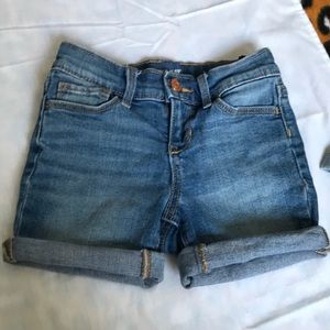 Old Navy girls size 5 denim shorts